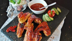 alitas de pollo con salsa bbq